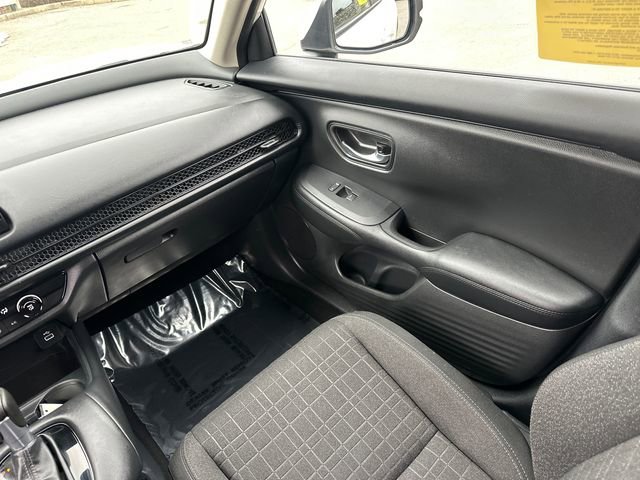 Used 2025 Honda HR-V LX image 20