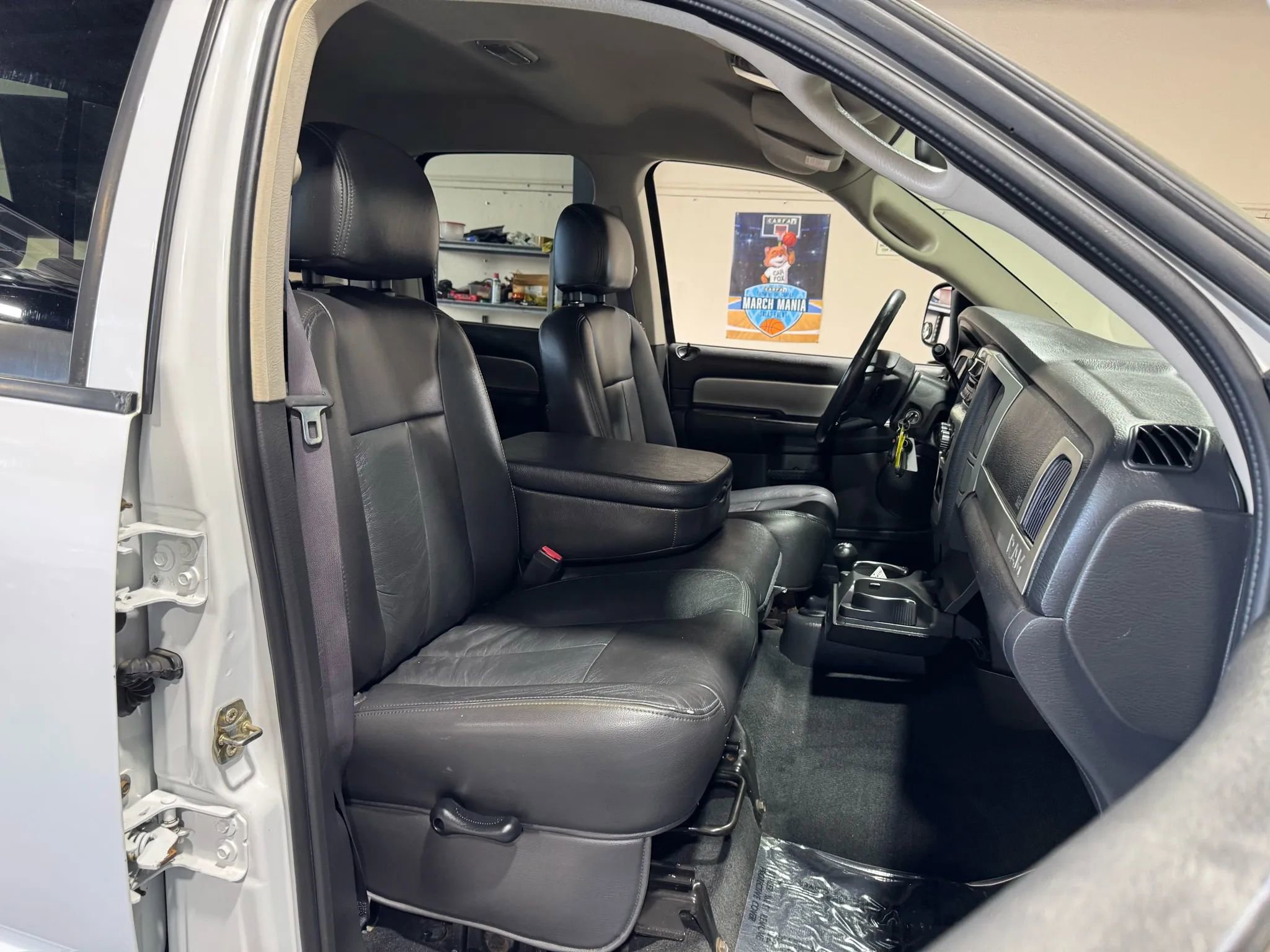 Used 2005 Dodge Ram 2500 Truck SLT w/ Trailer Tow Group AWD/4WD image 15