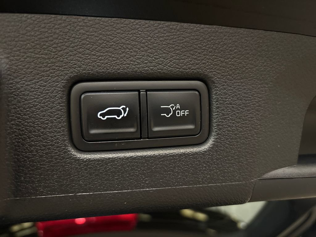 Used 2025 Kia Telluride S image 37