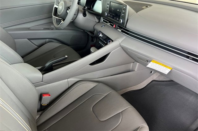 New 2026 Hyundai Elantra Sport image 15