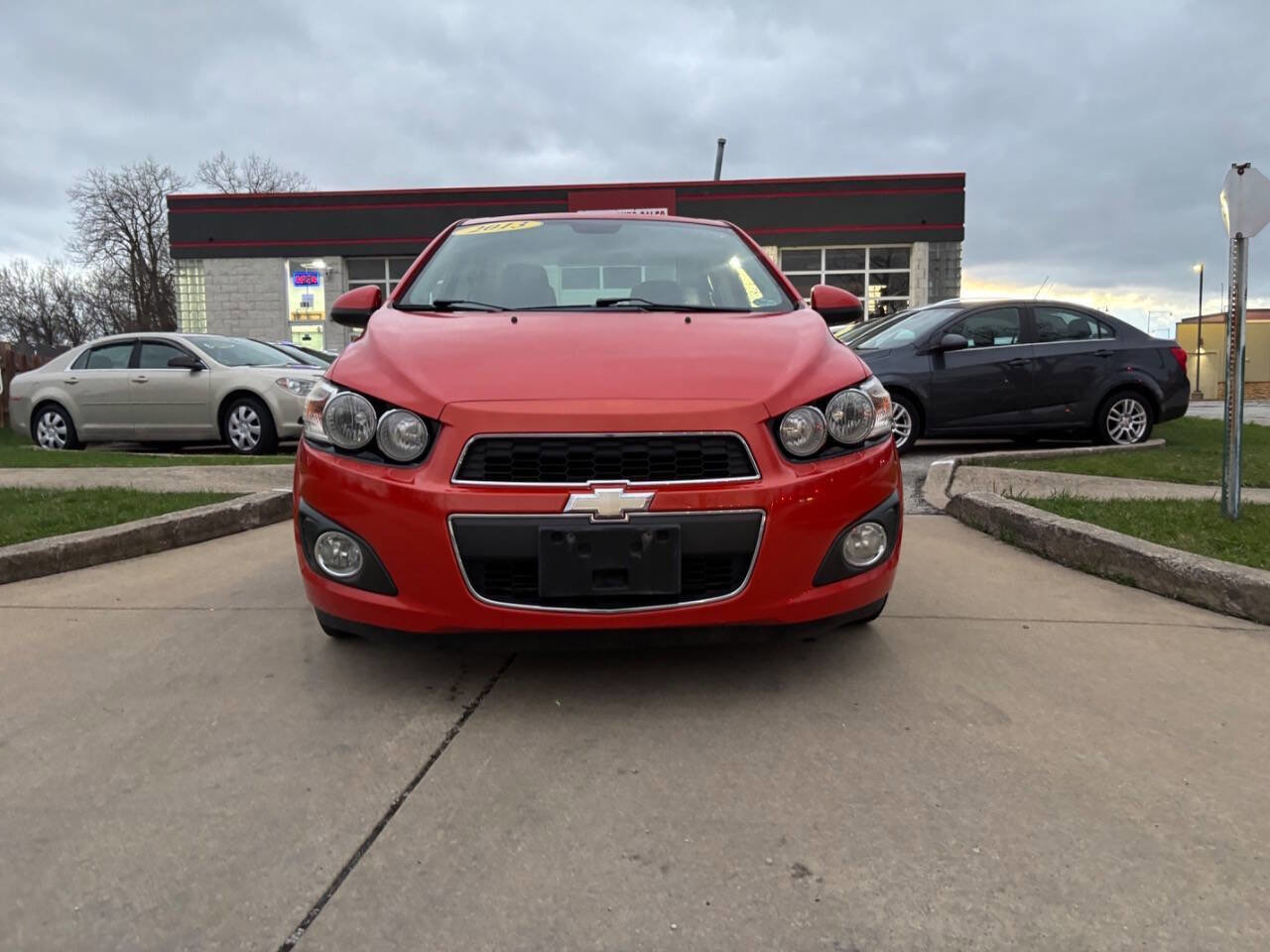 Used 2013 Chevrolet Sonic LT w/ Wheels and Fog Lamp Package image 6