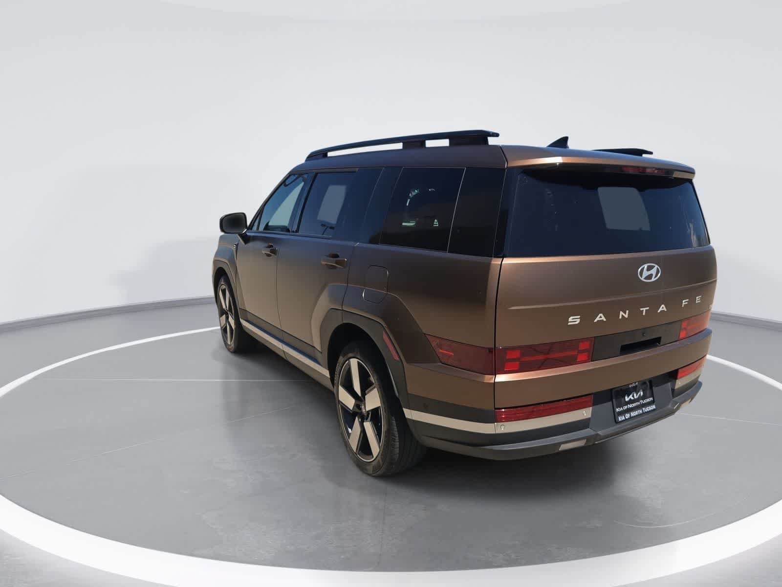 Used 2024 Hyundai Santa Fe Limited FWD image 6