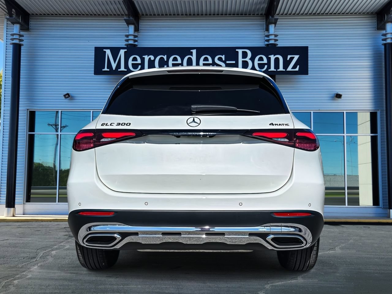 New 2026 Mercedes-Benz GLC 300 4MATIC image 5
