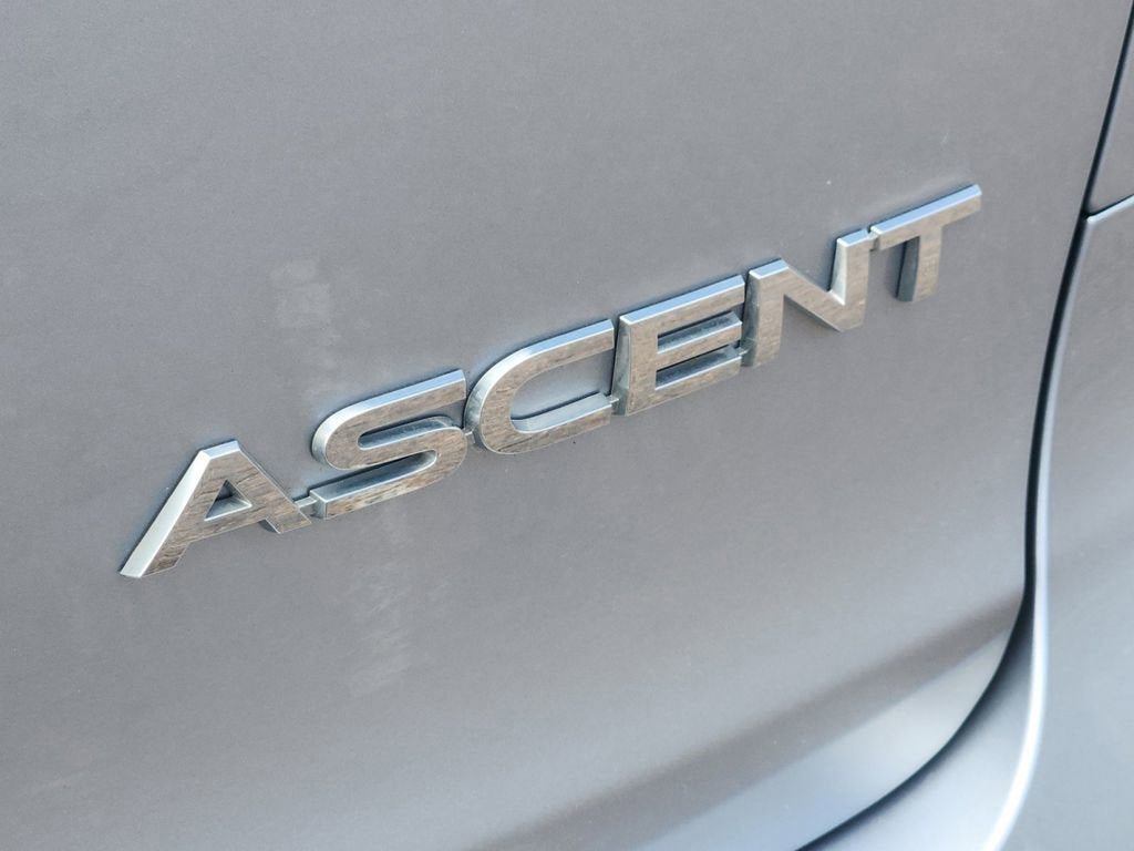 Used 2025 Subaru Ascent Premium AWD/4WD image 16