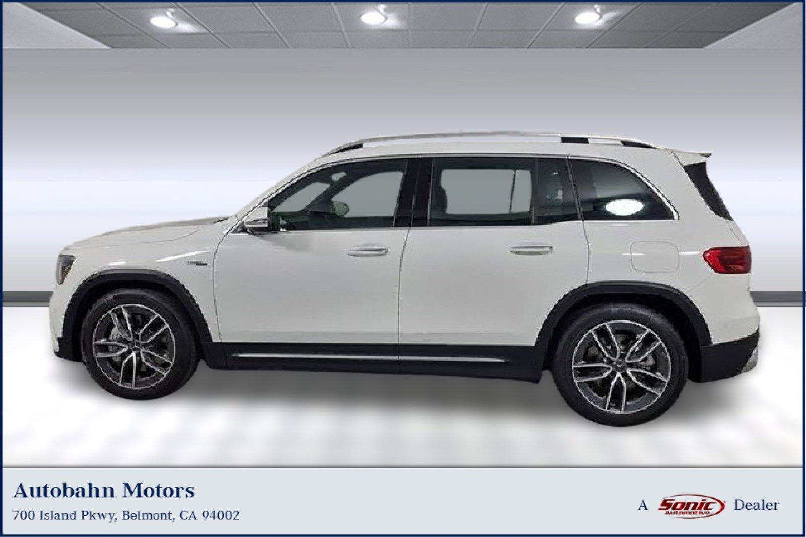 New 2025 Mercedes-Benz GLB 35 AMG 4MATIC