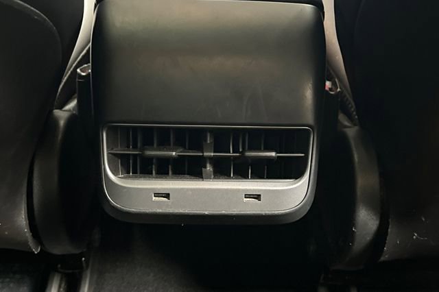 Used 2019 Tesla Model 3 Mid Range RWD image 15