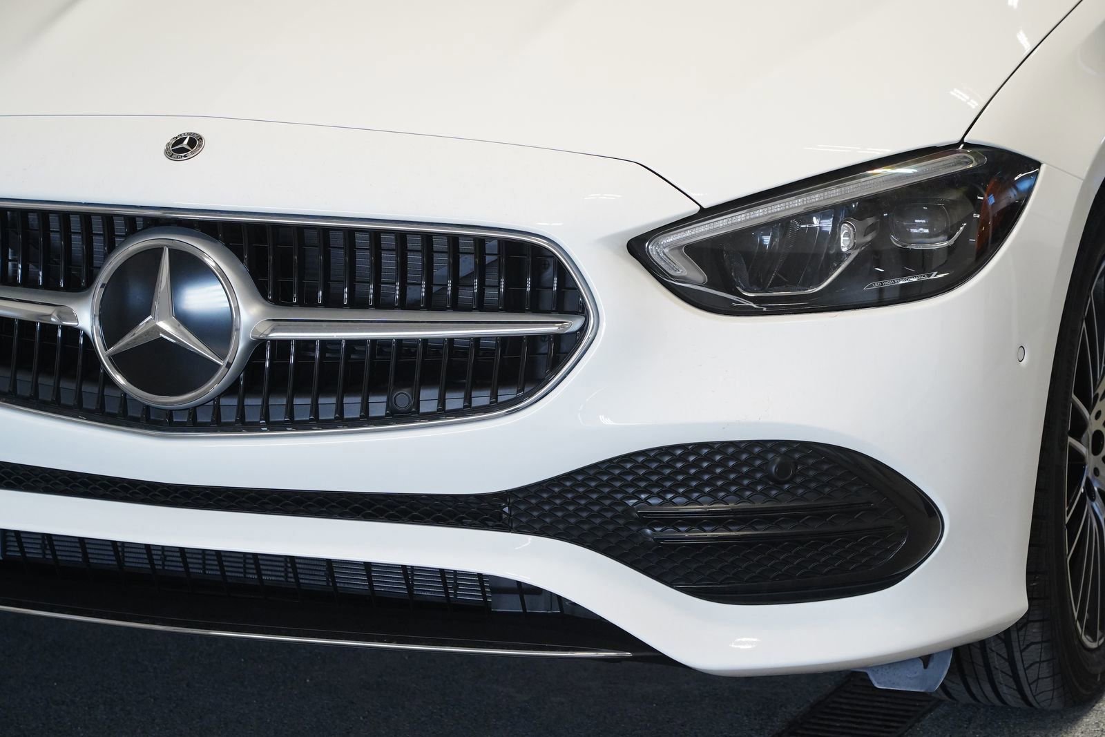 New 2026 Mercedes-Benz C 300 4MATIC Sedan image 8