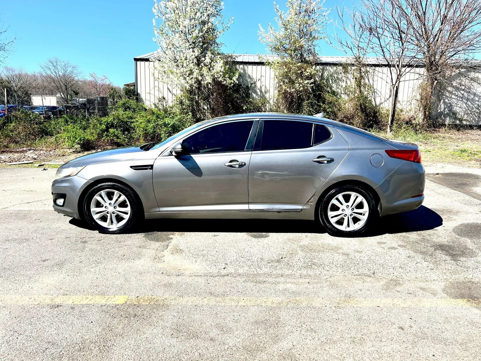 Used 2013 Kia Optima EX image 4