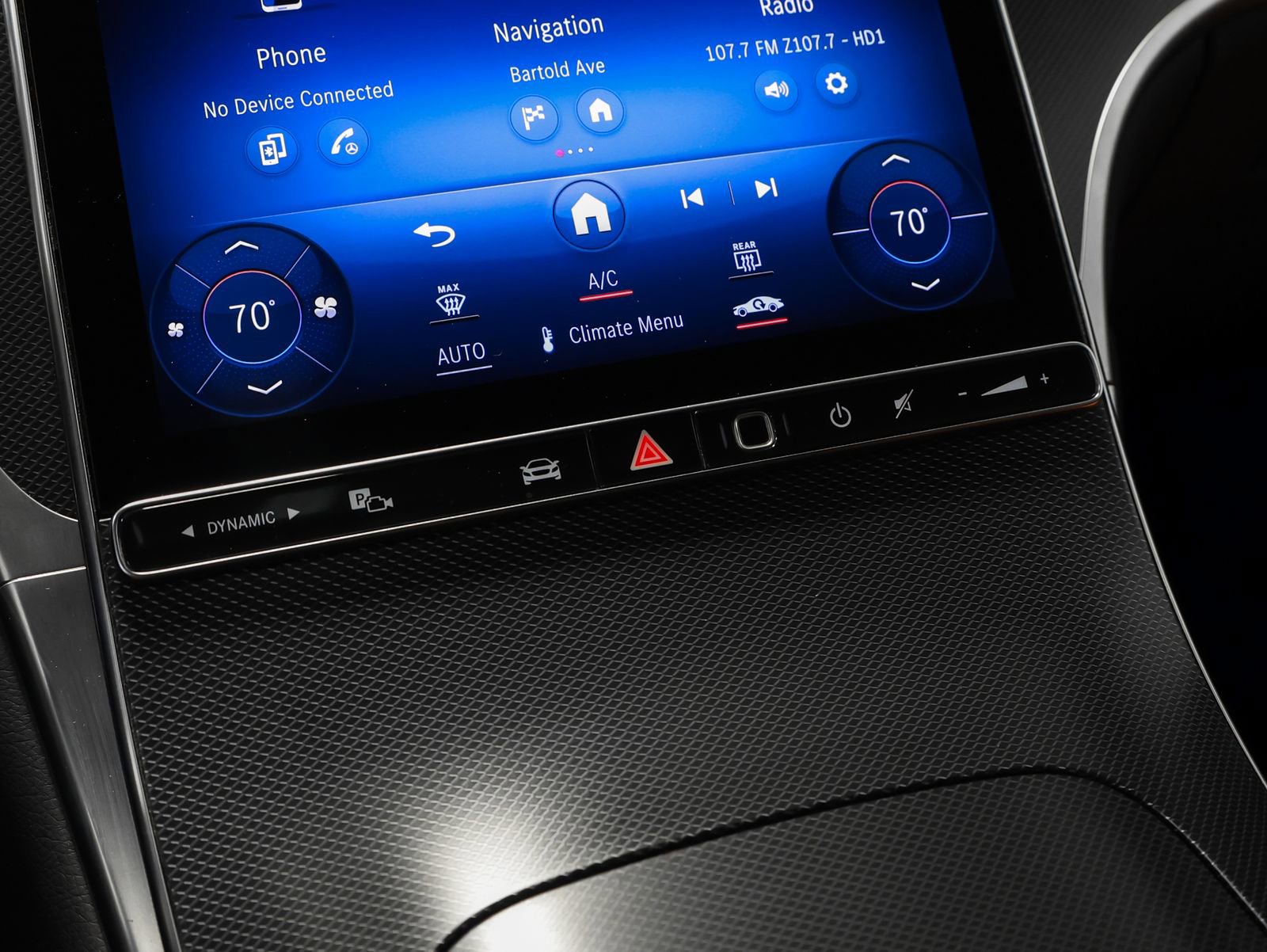 Used 2024 Mercedes-Benz GLC 300 image 41