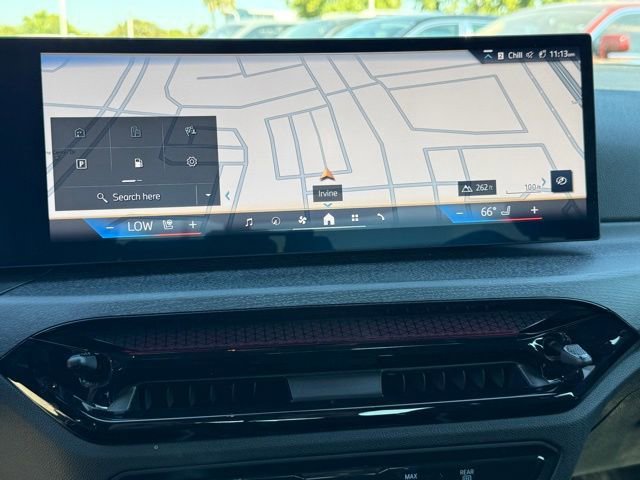 Used 2025 BMW 330i Sedan w/ M Sport Package image 28