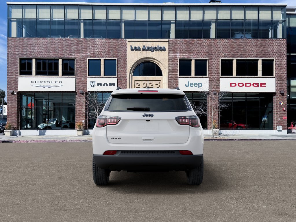 New 2026 Jeep Compass Latitude AWD/4WD image 7