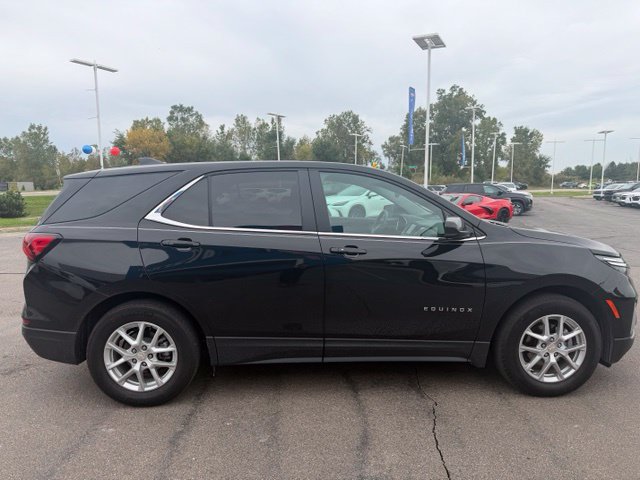 Used 2023 Chevrolet Equinox LT FWD image 7