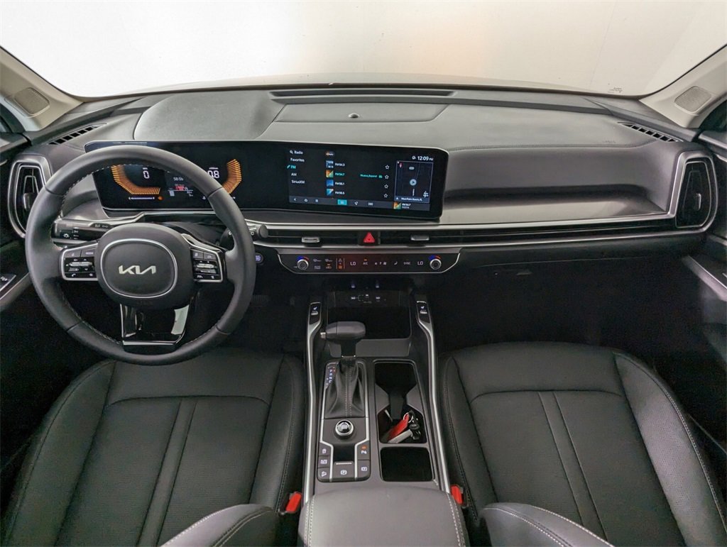 New 2025 Kia Sorento S w/ Panoramic Sunroof Package image 15