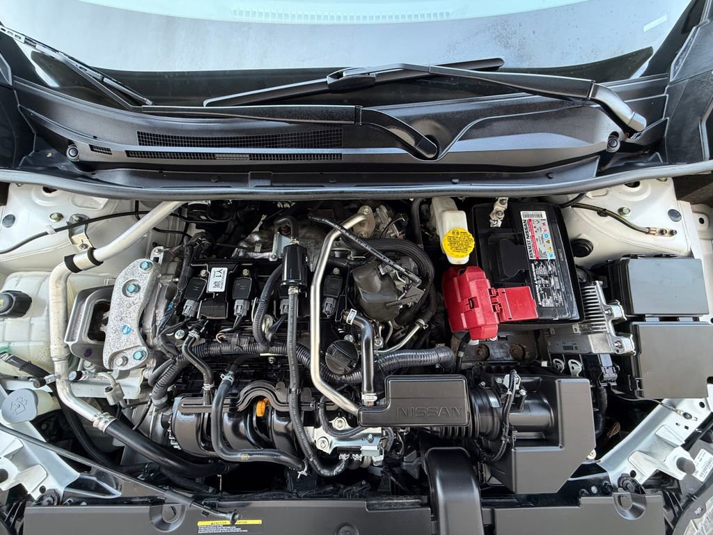 Used 2023 Nissan Sentra SV FWD image 9