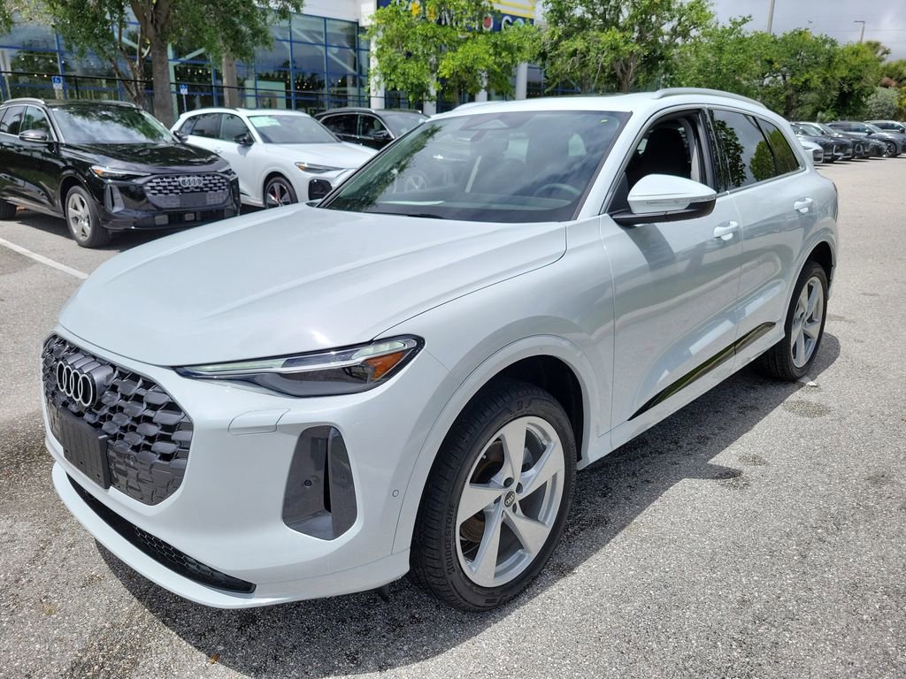 New 2026 Audi Q5 Premium Plus image 2