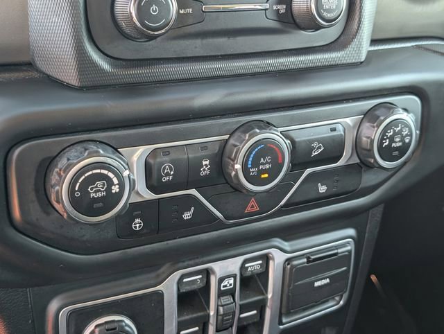 Used 2018 Jeep Wrangler Unlimited Sport S image 23