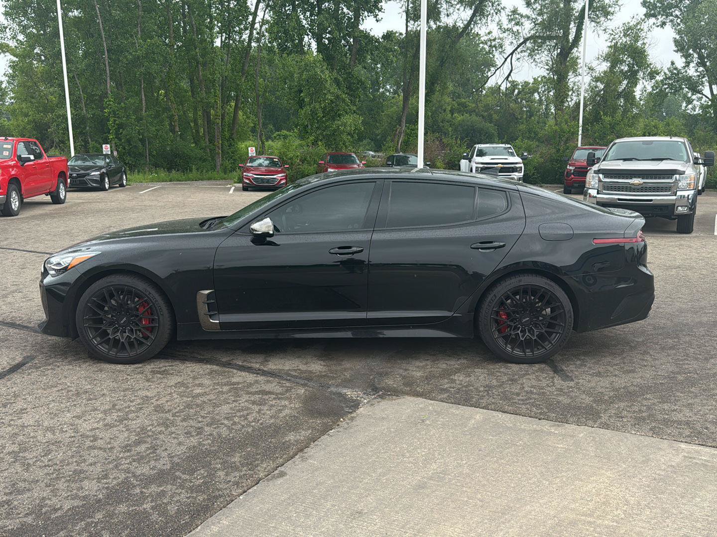 Used 2021 Kia Stinger GT1 AWD/4WD image 2