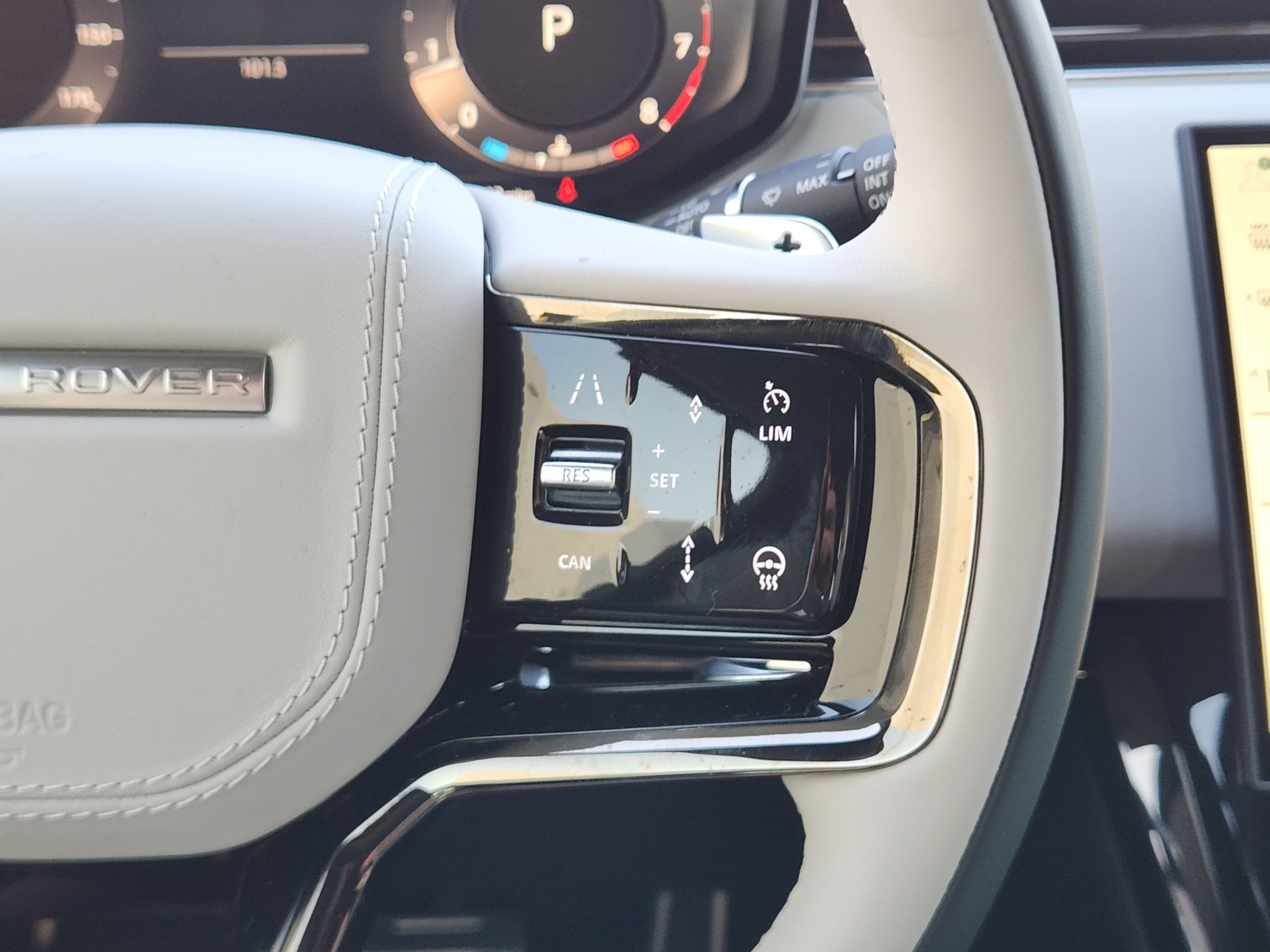 New 2026 Land Rover Range Rover Sport Dynamic SE AWD/4WD image 23