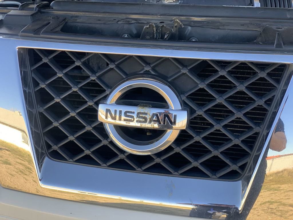 Used 2013 Nissan Frontier SV w/ SV Value Truck Pkg image 29