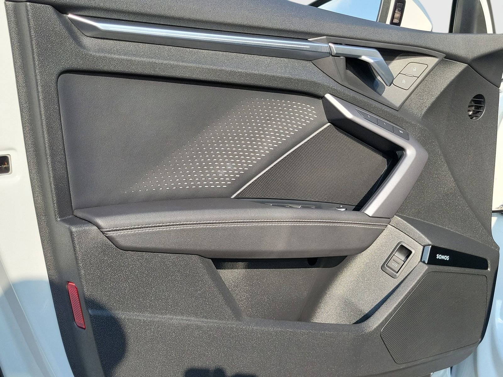 Used 2025 Audi A3 2.0T Premium Plus w/ Premium Plus Package image 17