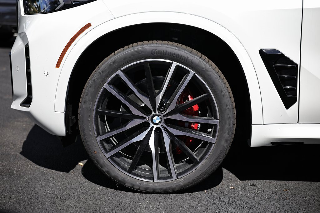 New 2026 BMW X5 xDrive40i w/ M Sport Package image 7
