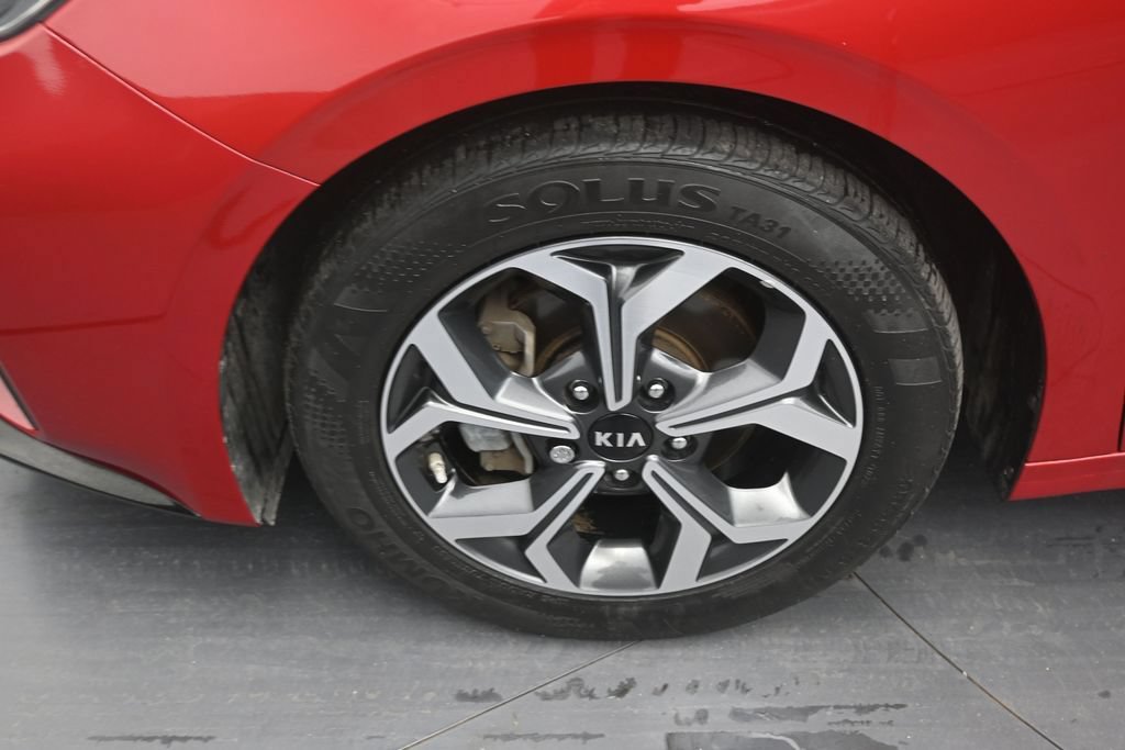 Used 2020 Kia Forte LXS FWD image 9