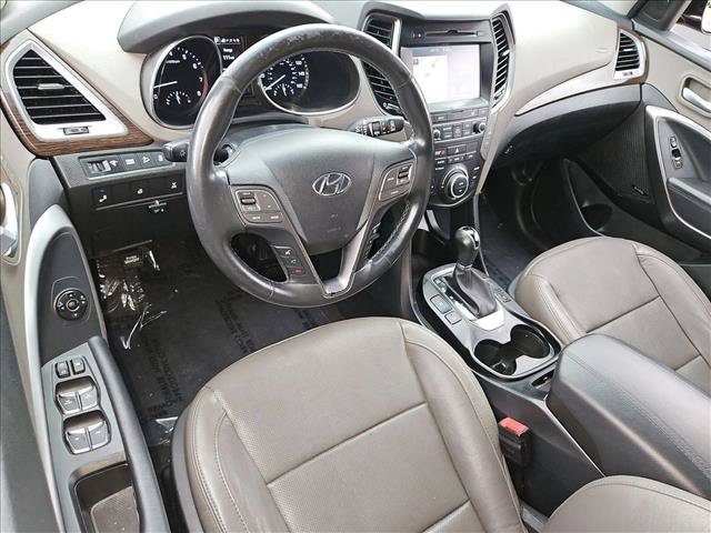 Used 2017 Hyundai Santa Fe Sport w/ Cargo Package AWD/4WD image 10