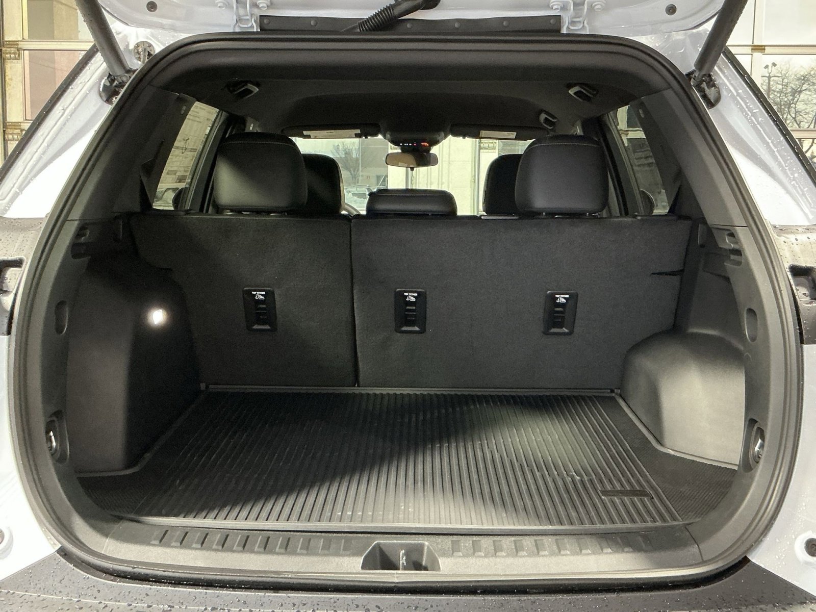 New 2026 Chevrolet Equinox ACTIV w/ Convenience Package III image 32