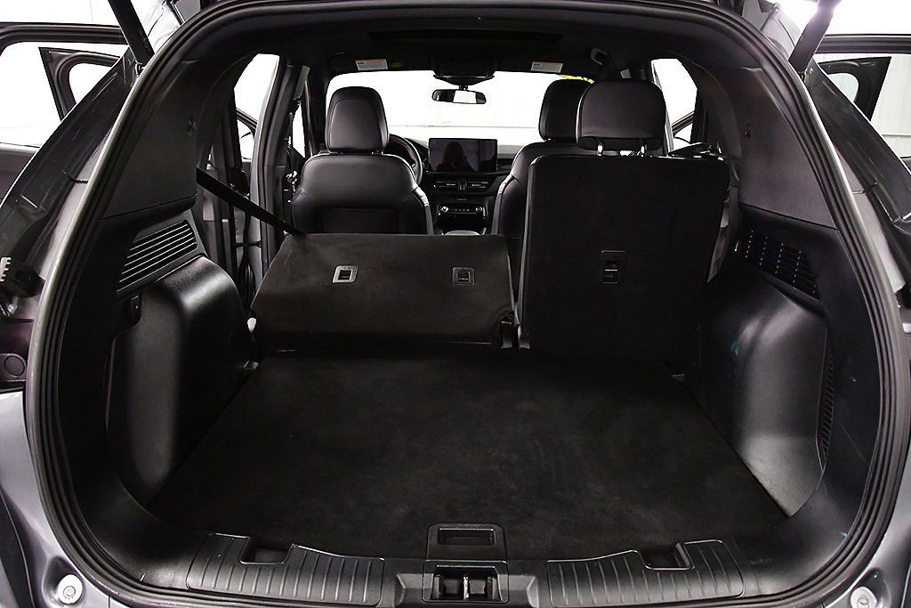 Used 2024 Ford Escape ST-Line w/ Tech Pack #1 image 33