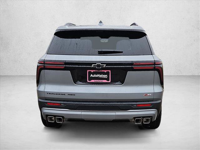 New 2027 Chevrolet Traverse Z71 w/ Enhanced Driving Package AWD/4WD image 8