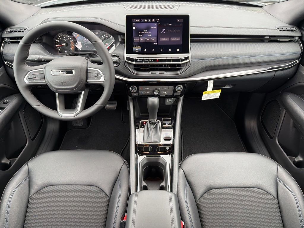 New 2026 Jeep Compass Latitude image 22