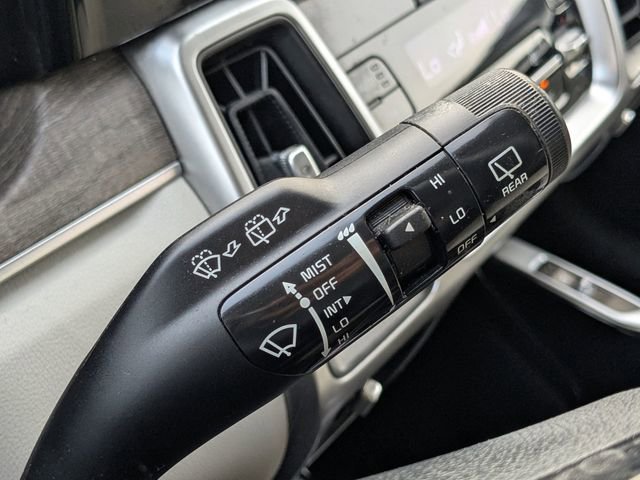 Used 2022 Kia Sorento EX image 22