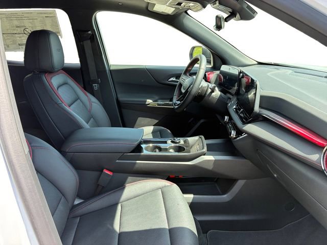 New 2026 Chevrolet Equinox RS w/ Convenience Package III AWD/4WD image 13