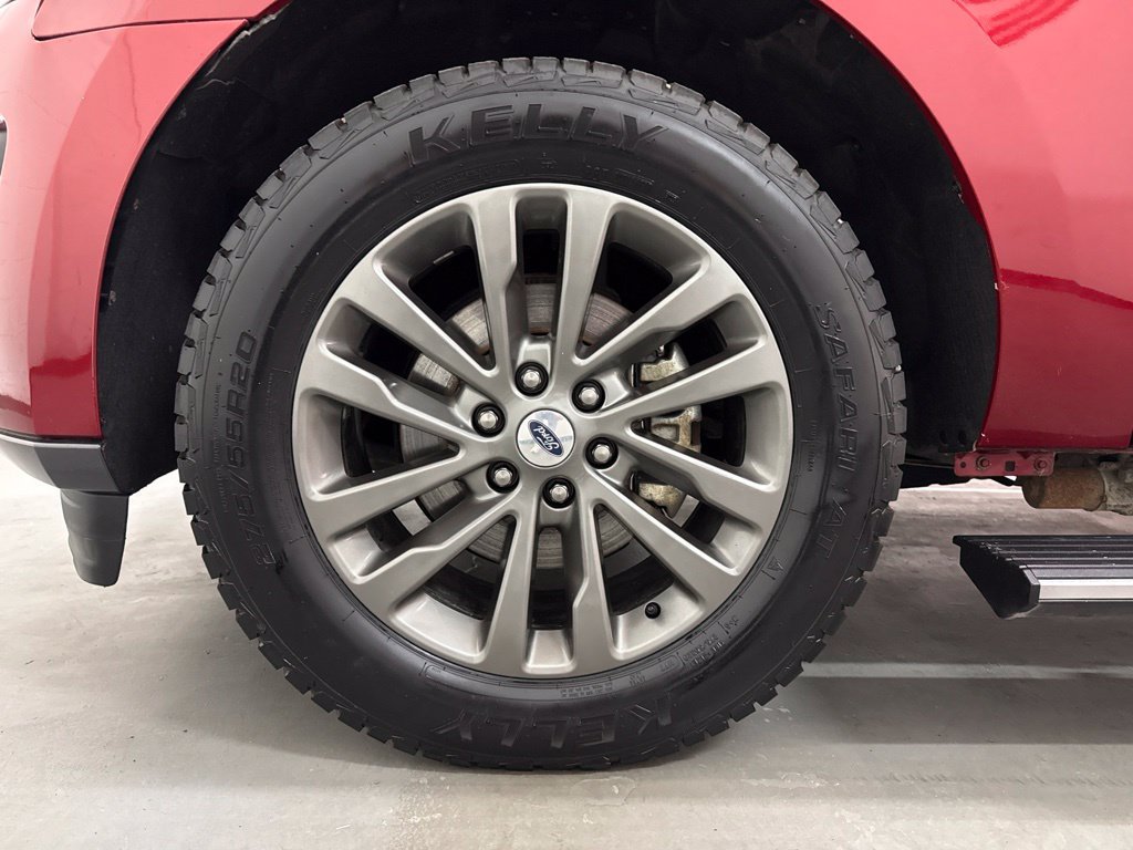 Used 2019 Ford Expedition Limited w/ Driver Assistance Package AWD/4WD image 55
