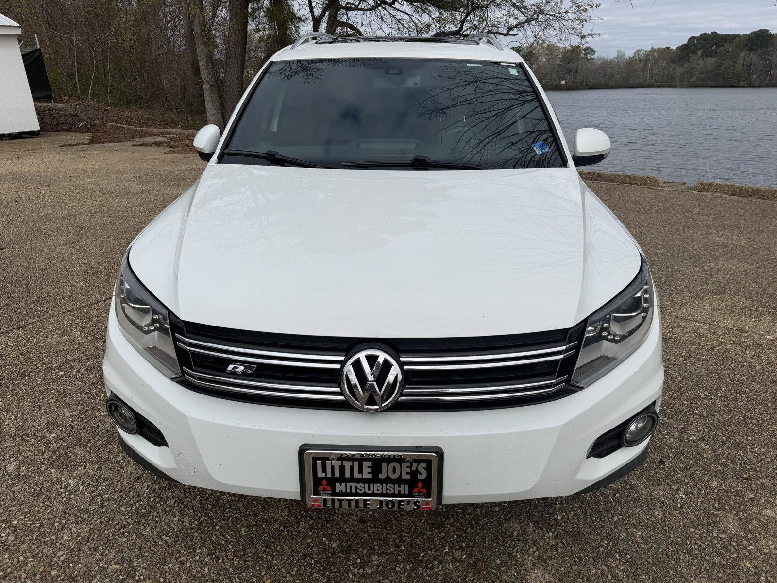Used 2015 Volkswagen Tiguan R-Line image 9