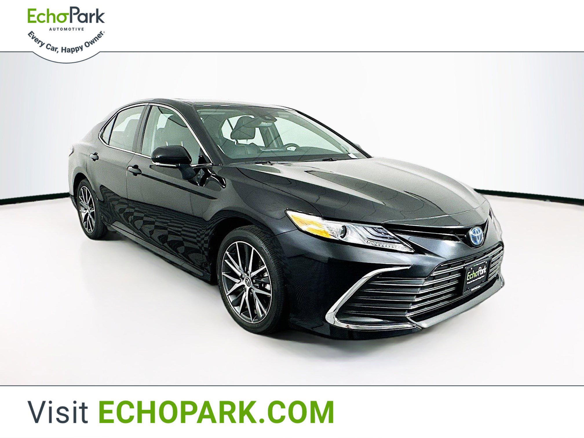 Used 2023 Toyota Camry XLE