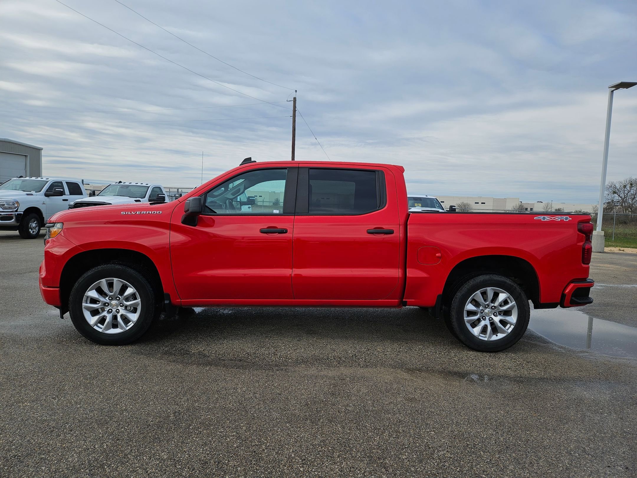 Used 2024 Chevrolet Silverado 1500 Custom image 6