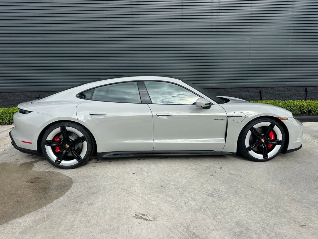 Used 2026 Porsche Taycan GTS AWD/4WD image 10