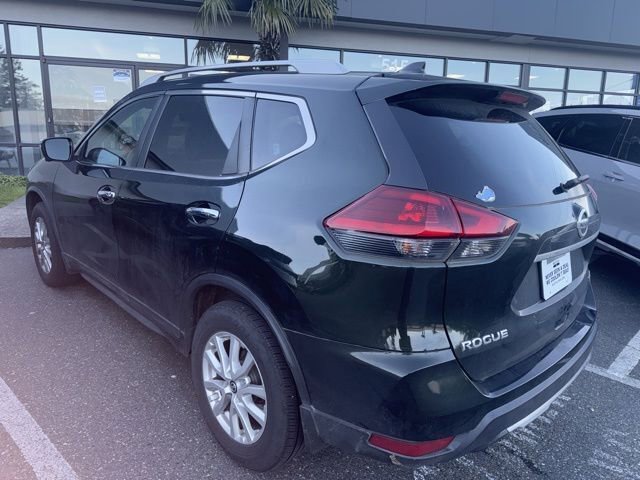 Used 2018 Nissan Rogue SV w/ Premium Package image 5