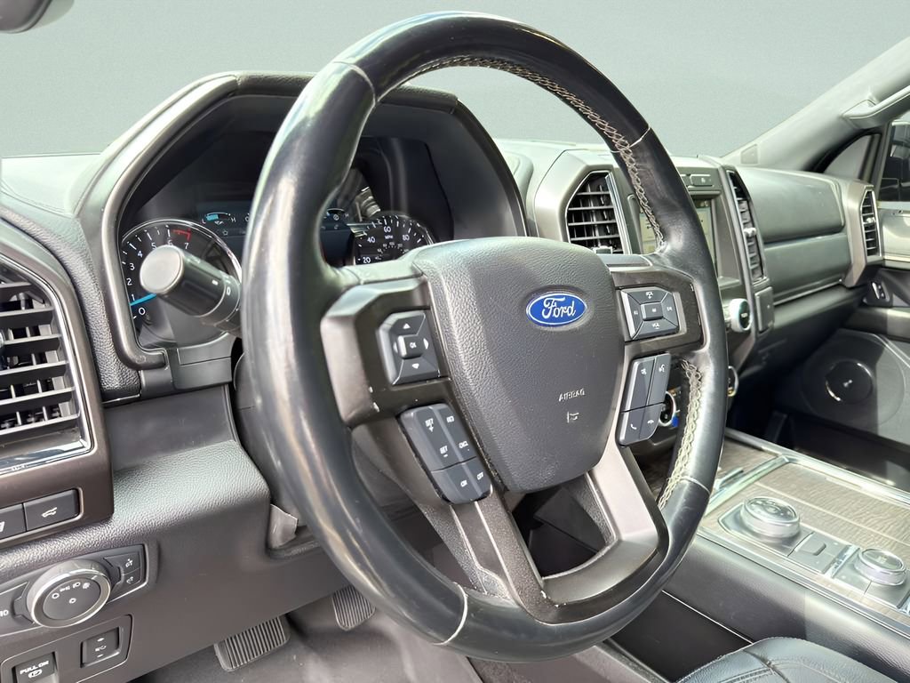 Used 2018 Ford Expedition Max Limited AWD/4WD image 12