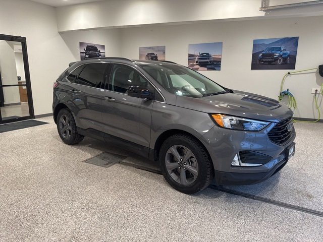 Used 2022 Ford Edge SEL w/ Sport Appearance Package