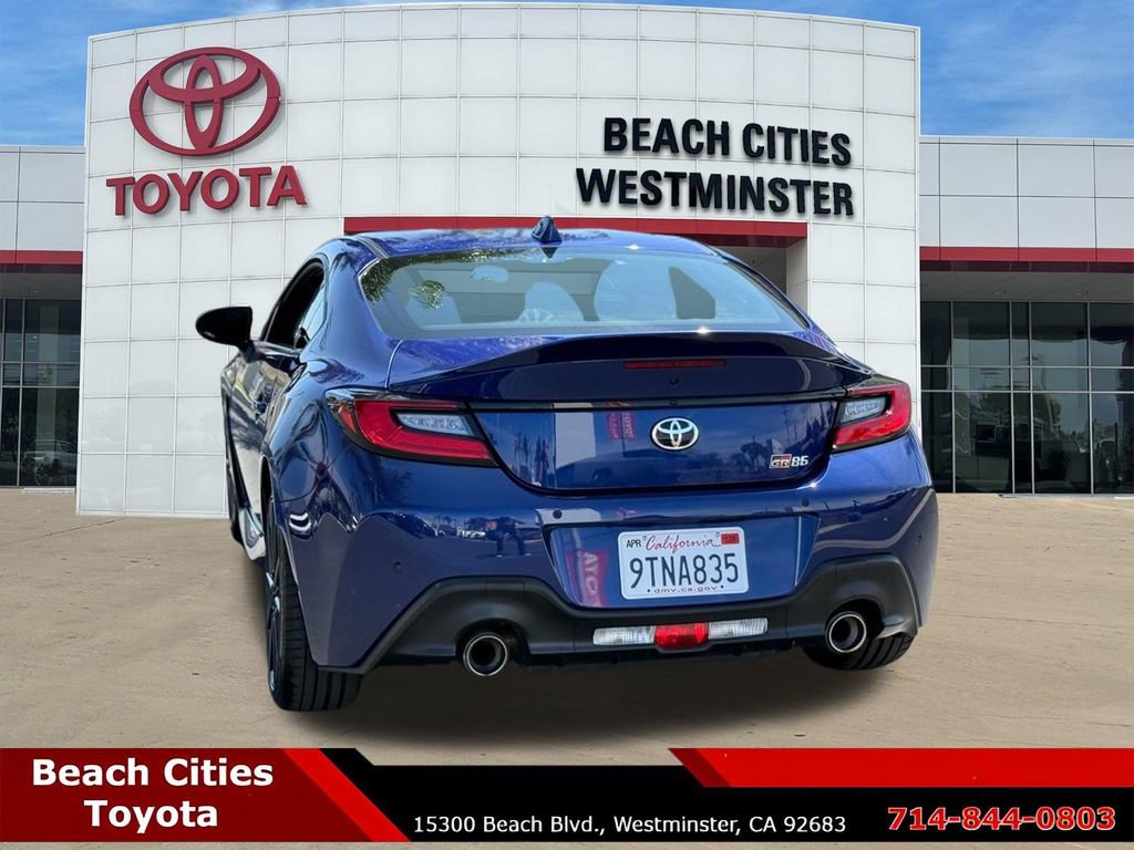 Certified 2025 Toyota GR86 Premium image 8