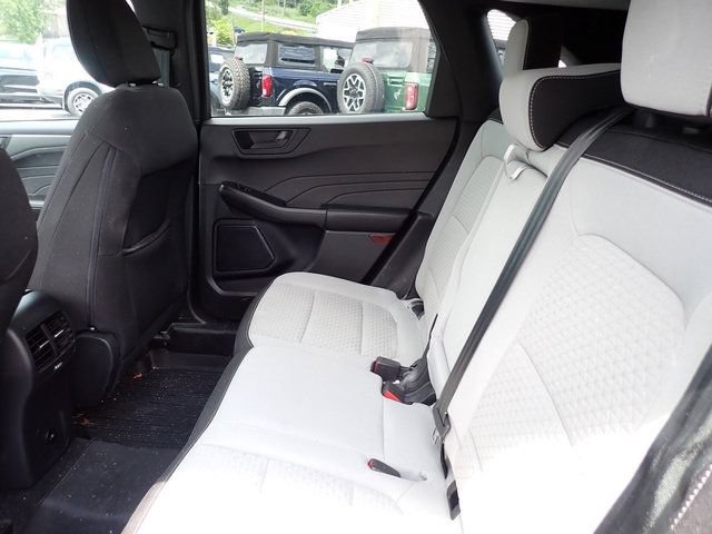 Used 2023 Ford Escape Active AWD/4WD image 12