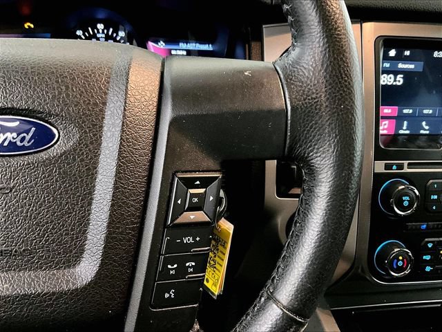Used 2016 Ford Expedition XLT w/ Equipment Group 202A AWD/4WD image 19