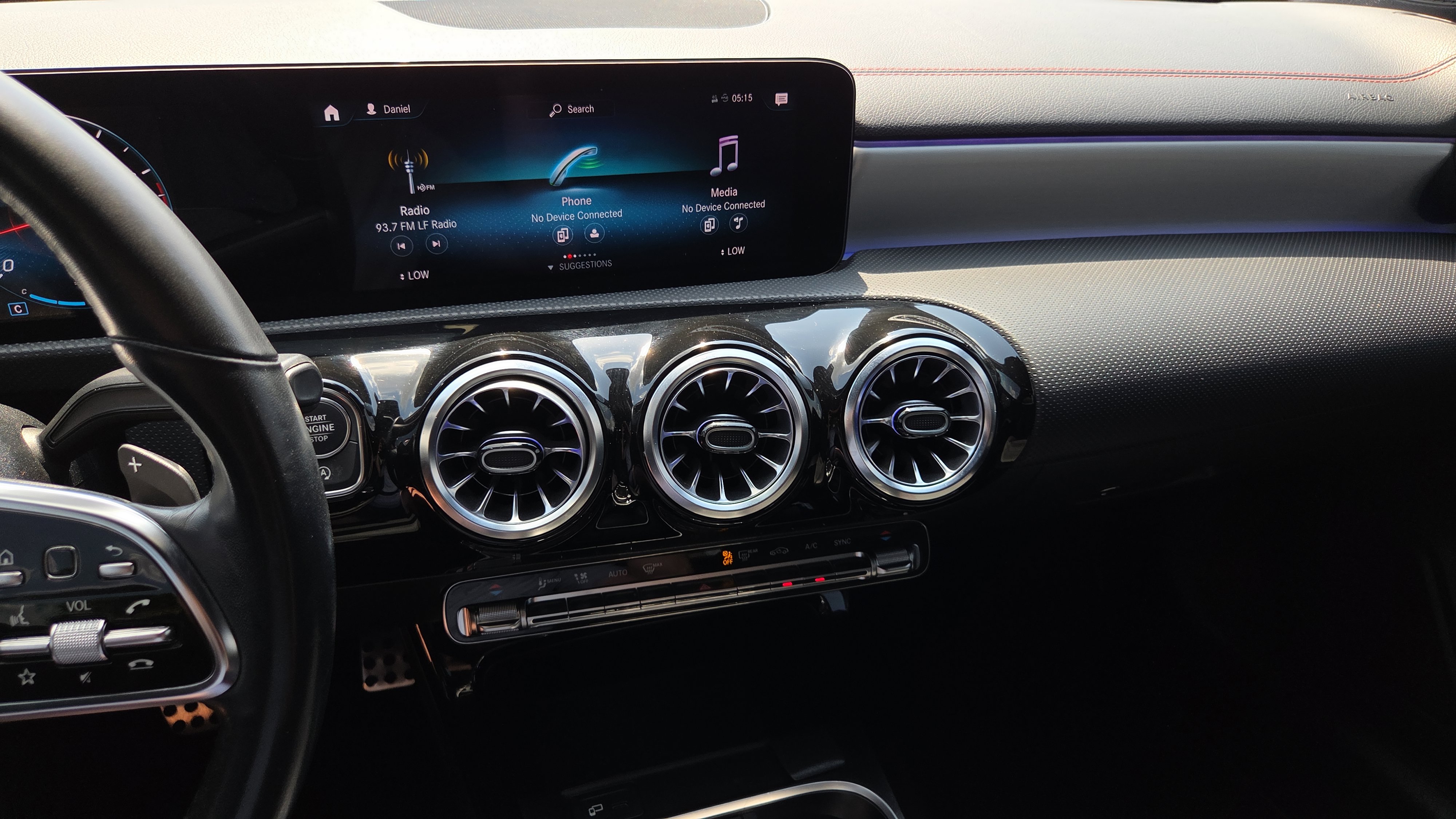 Used 2023 Mercedes-Benz CLA 250 image 21