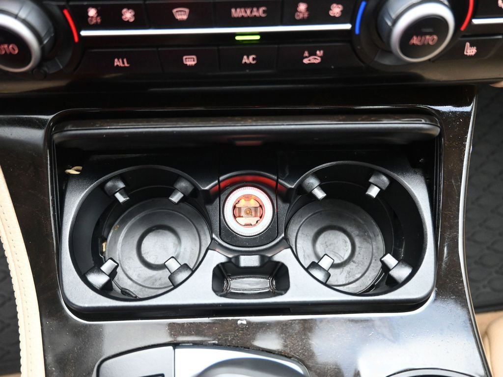 Used 2013 BMW 528i xDrive Sedan image 19