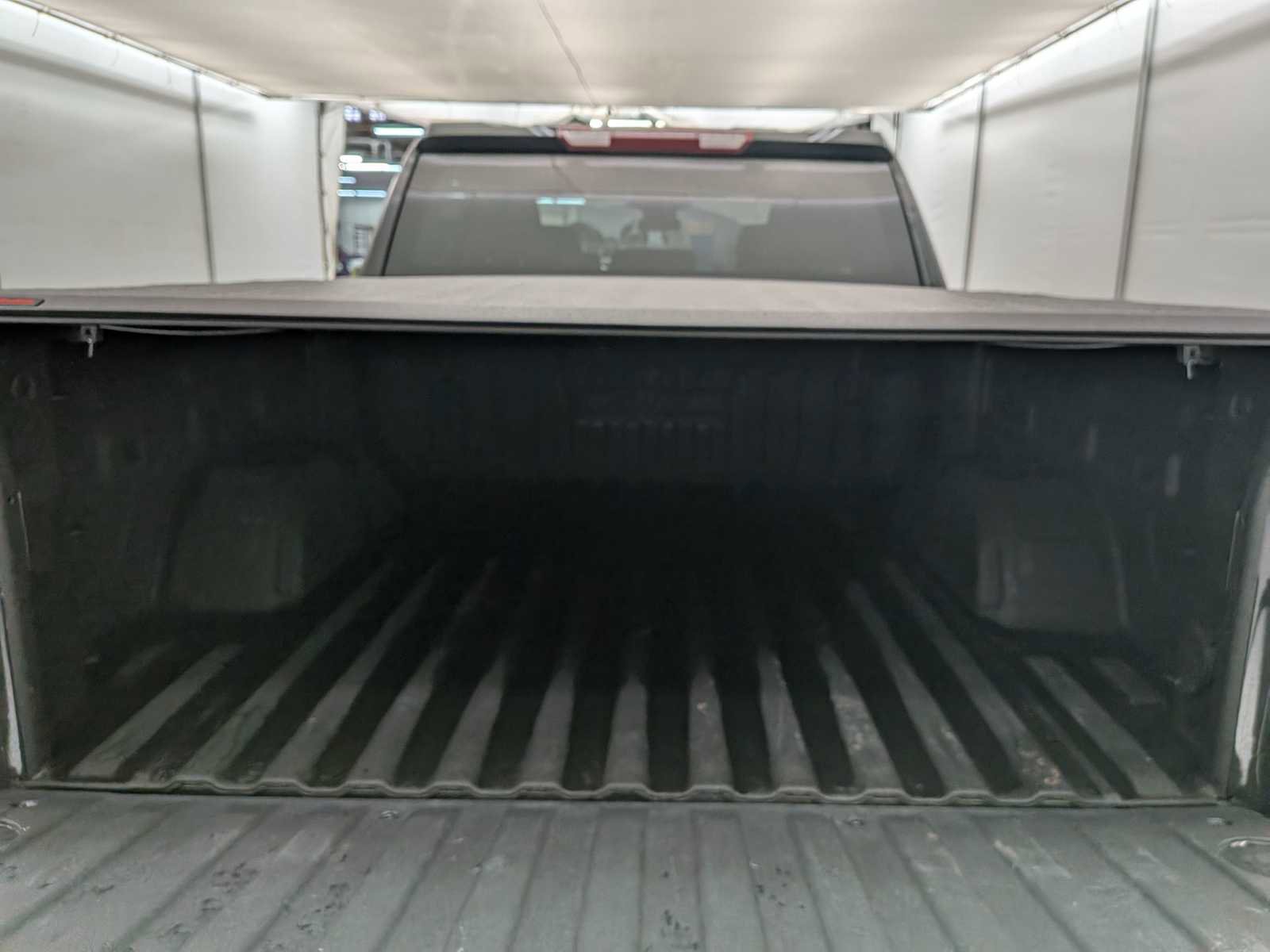 Used 2024 GMC Sierra 1500 Elevation w/ LPO, Elevation Black Package image 33