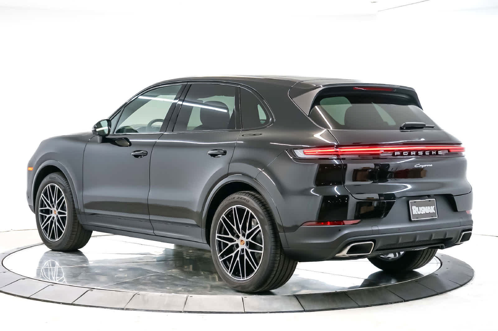 New 2026 Porsche Cayenne AWD/4WD image 3