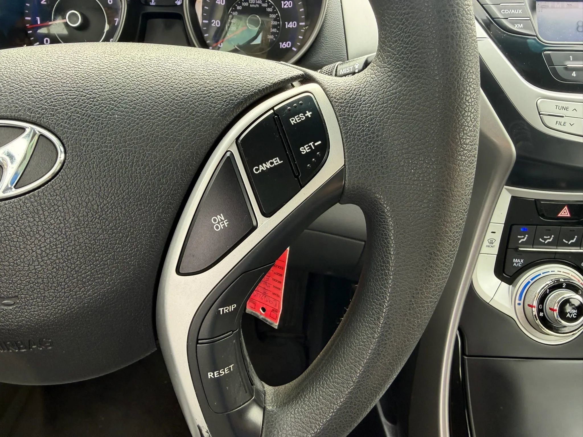 Used 2012 Hyundai Elantra GLS w/ Preferred Pkg 3 FWD image 19