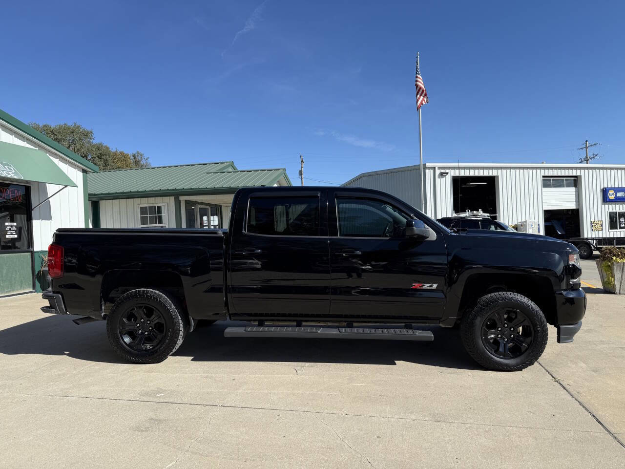 Used 2017 Chevrolet Silverado 1500 LTZ Z71 w/ LTZ Plus Package